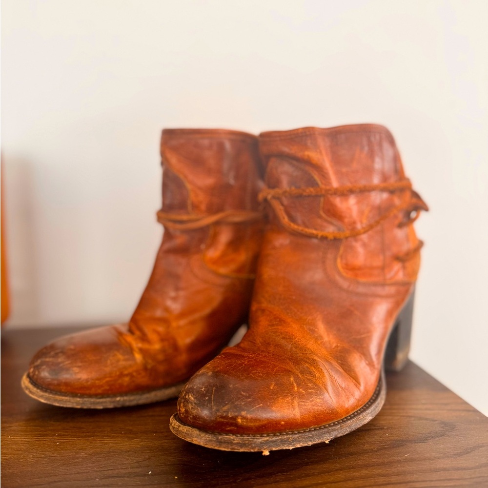 Freebird Copper Ankle Boots Sz 9
